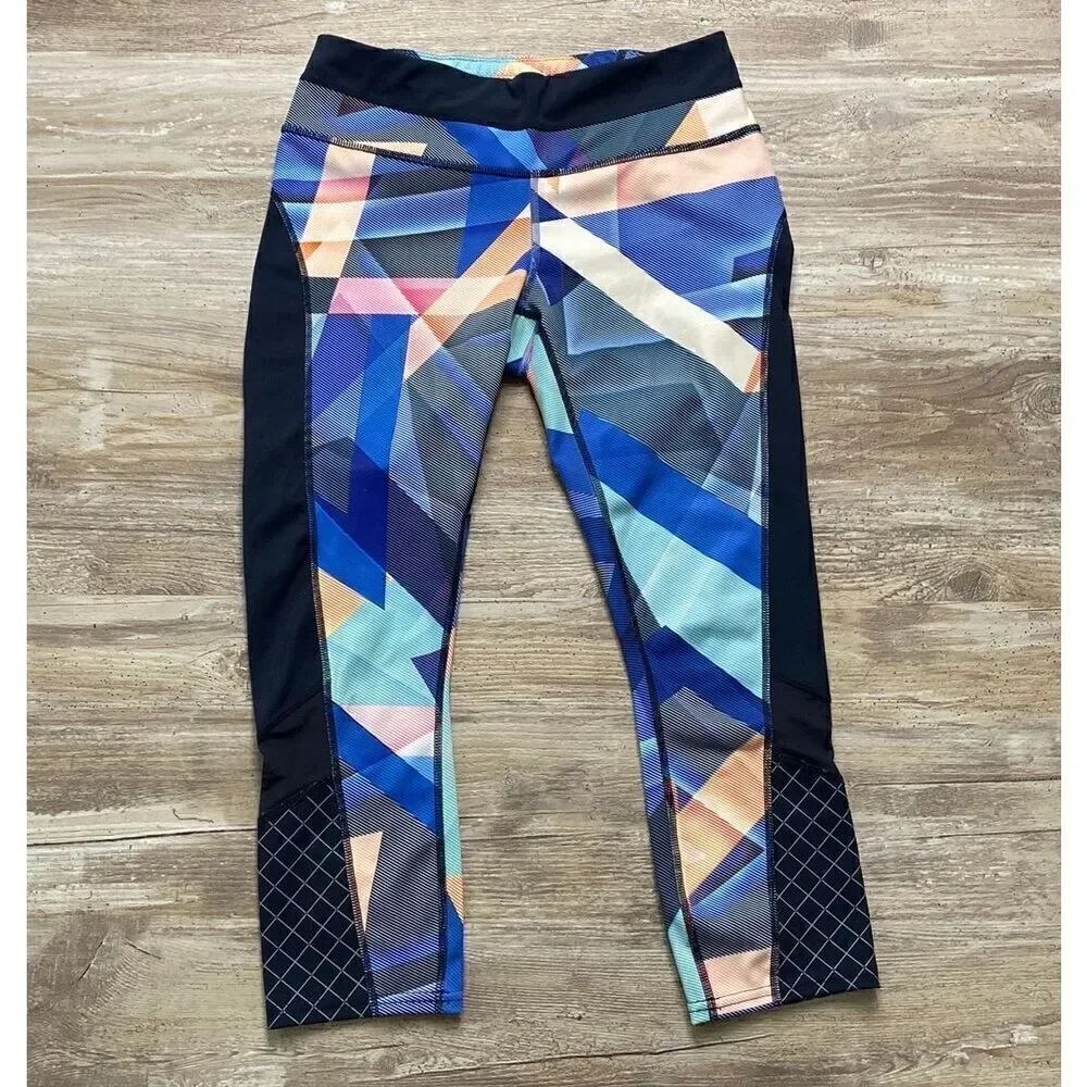 Athleta Electric Geo Sonar Capri Cropped Leggings Womens Size Small